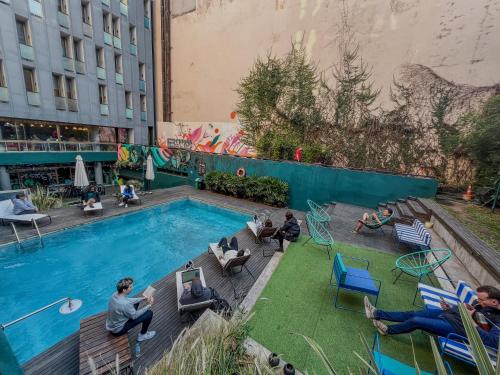 Piscina do hostel